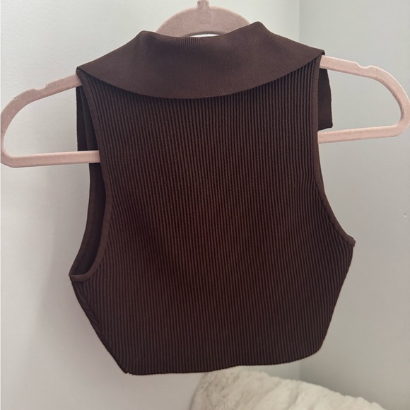 Babaton Brown Ribbed Women's Top - Picture 2 of 3